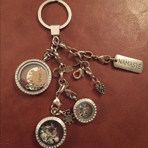 Origami Owl keychain set